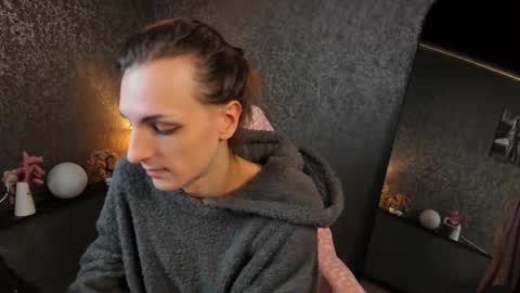 Angel online show from 03.06.26