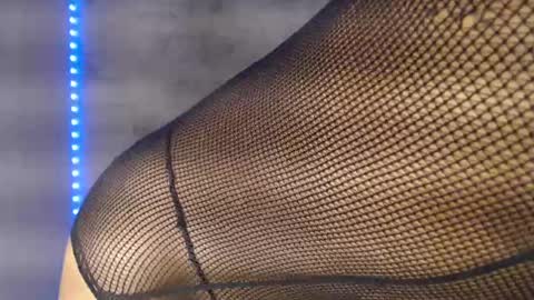 Hello My name is NaiaraPv is OPEN online show from 02.13.25