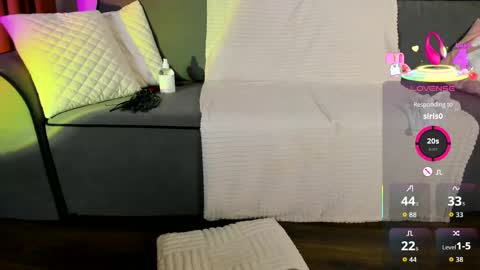 Anna online show from 04.15.26