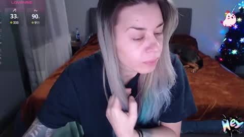 Snapshot of anna_ana chatting on 12.25.24 Anadirectgirl online show from 12.25.24