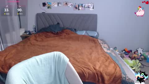 Snapshot of anna_ana chatting on 10.19.25 Anadirectgirl online show from 10.19.25