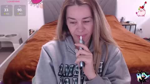 Snapshot of anna_ana chatting on 05.30.26 Anadirectgirl online show from 05.30.26
