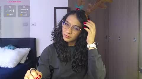 Anna online show from 12.19.25