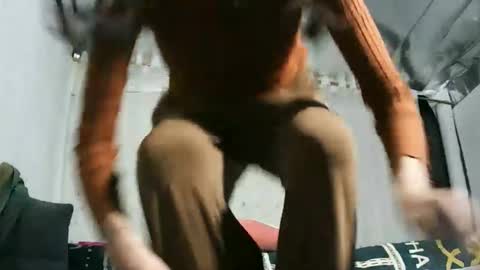 anna_ellen22 online show from 12.04.25