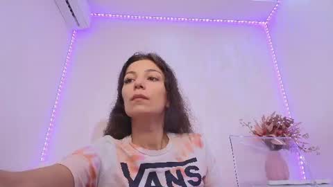 Anna online show from 06.25.26