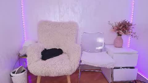 Anna online show from 07.08.26