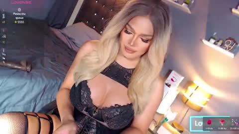 Snapshot of anna_mclaine chatting on 04.21.26 Miss Anna online show from 04.21.26