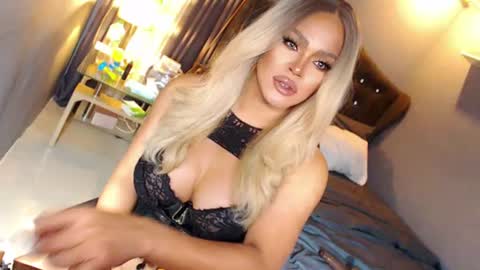 Miss Anna online show from 06.27.26