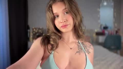 Annet online show from 12.16.25