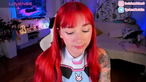 Snapshot of anna_prince chatting on 09.13.25 Anna online show from 09.13.25
