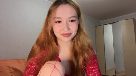 Snapshot of anna_raspberry chatting on 04.28.26 Anne online show from 04.28.26