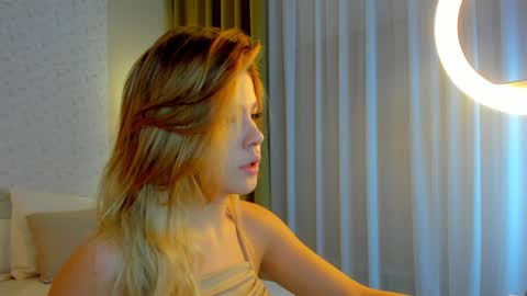 Anna online show from 01.09.25