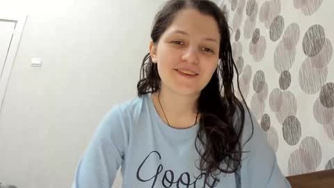 annaahcharm online show from 01.08.25
