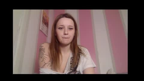 Snapshot of annabananas420 chatting on 12.15.25 Anna Marie online show from 12.15.25