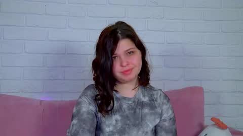 Snapshot of annabanksy chatting on 05.06.26 AnnaBanksy online show from 05.06.26