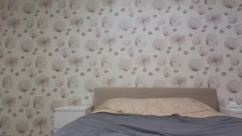 annabel_themoon online show from 10.06.25