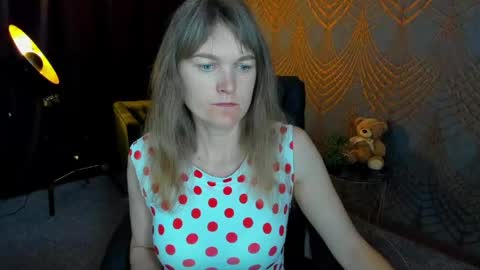 Snapshot of annabel_xxx chatting on 05.10.26 Annabel online show from 05.10.26