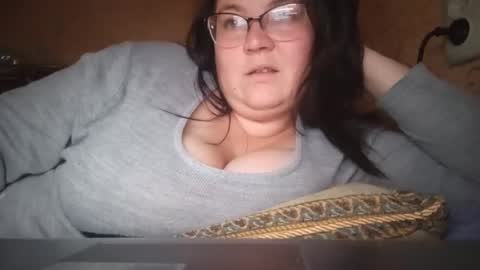 Snapshot of annabelhampton chatting on 12.03.24 annabelhampton online show from 12.03.24