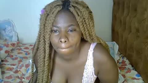 Snapshot of annabellapretty chatting on 02.17.25 annabellapretty online show from 02.17.25