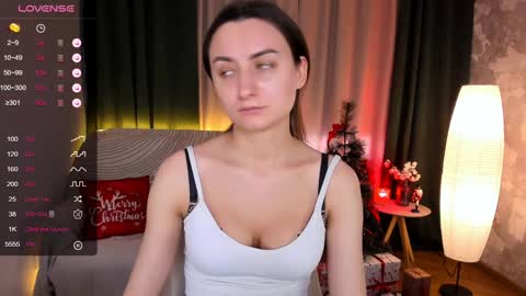 Snapshot of annacooleman_ chatting on 12.25.24 Anna online show from 12.25.24