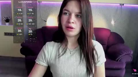 Anna online show from 04.18.26