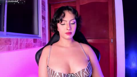 annafoox_ online show from 11.30.25