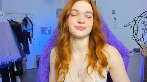 Snapshot of annakeenon chatting on 02.24.26 Anna online show from 02.24.26