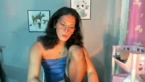 Snapshot of annalala22 chatting on 04.13.26 annalala22 online show from 04.13.26