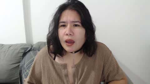 Snapshot of annaloveme chatting on 12.29.24 Anna online show from 12.29.24