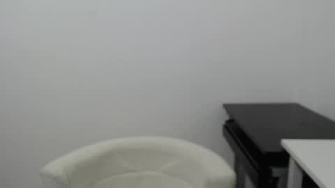 Snapshot of annaloveme chatting on 03.08.26 Anna online show from 03.08.26