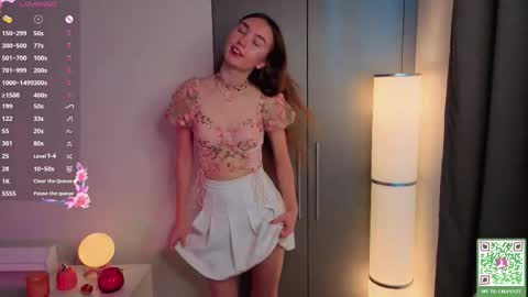 Holly Molly Im Polly online show from 10.08.25