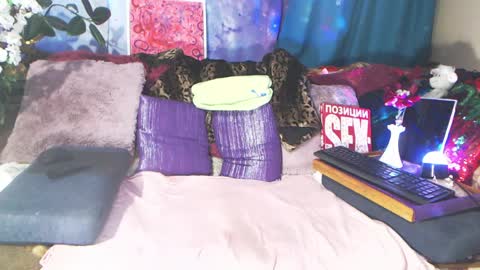Snapshot of annamila003 chatting on 04.04.26 AnnaMila online show from 04.04.26