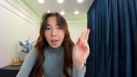 Anna online show from 10.05.25