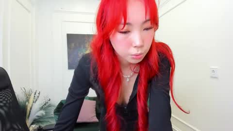 Snapshot of annareyli chatting on 04.30.26 Anna online show from 04.30.26