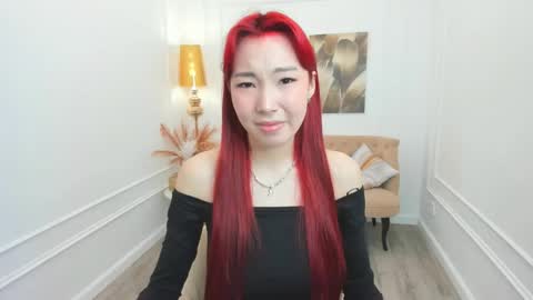 Snapshot of annareyli chatting on 05.27.26 Anna online show from 05.27.26