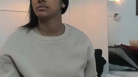 Anna Rosse online show from 03.25.26