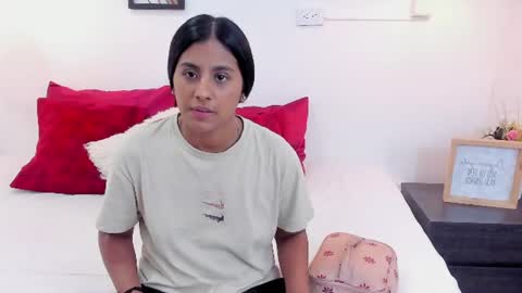 Anna Rosse online show from 06.16.26