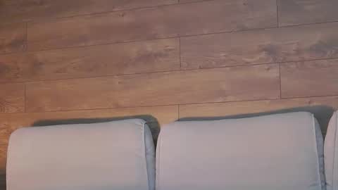 Snapshot of annasplash chatting on 12.14.25 annasplash online show from 12.14.25