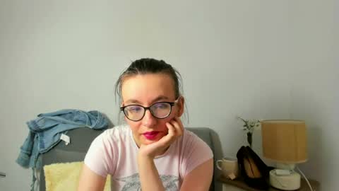 Snapshot of annatasty chatting on 07.01.26 Anna online show from 07.01.26