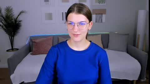 Snapshot of annathorne chatting on 05.15.26 Im Anna online show from 05.15.26