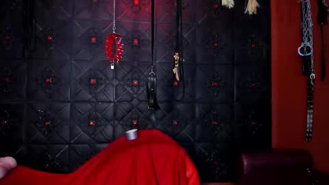  Annavi  online show from 10.22.25