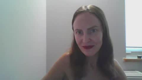 Snapshot of annawetpassion chatting on 07.17.26 Anna online show from 07.17.26