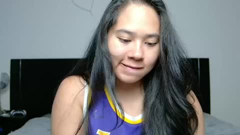 Snapshot of annaxnasty chatting on 04.12.26 Anna online show from 04.12.26