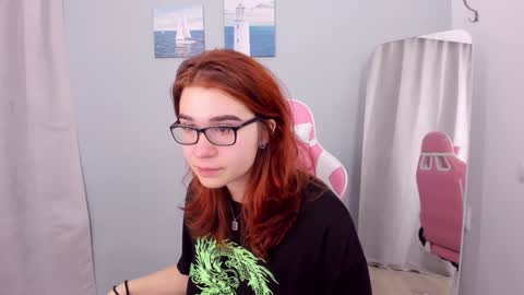 Snapshot of anncouette chatting on 12.25.24 Im AnnWelcome to my roomPVT is open online show from 12.25.24