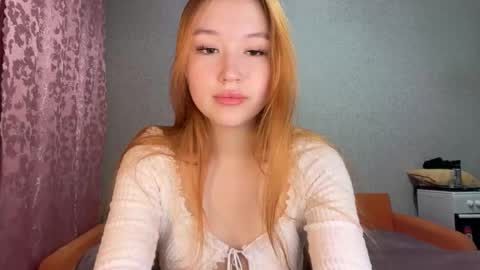 anne_blossomm online show from 02.27.26