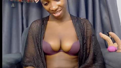 Snapshot of anne_xxxx chatting on 10.22.25 ann online show from 10.22.25