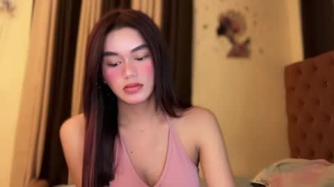 Snapshot of annedee_ chatting on 01.11.25 Kim online show from 01.11.25