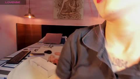 Anne online show from 01.12.25