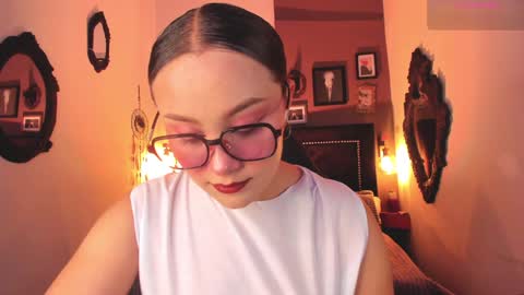 Anne  online show from 01.31.25