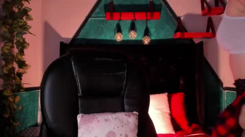 Anne  online show from 02.09.25